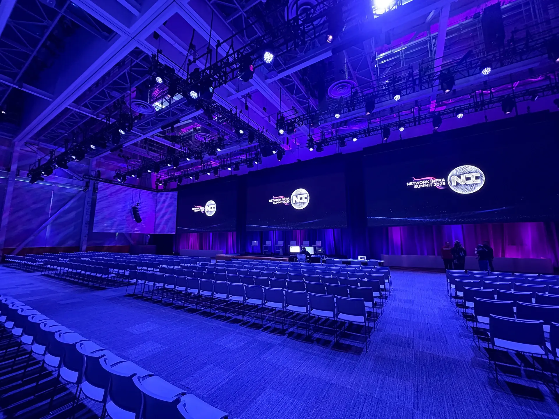 Network Infra Summit 2025 — event stage